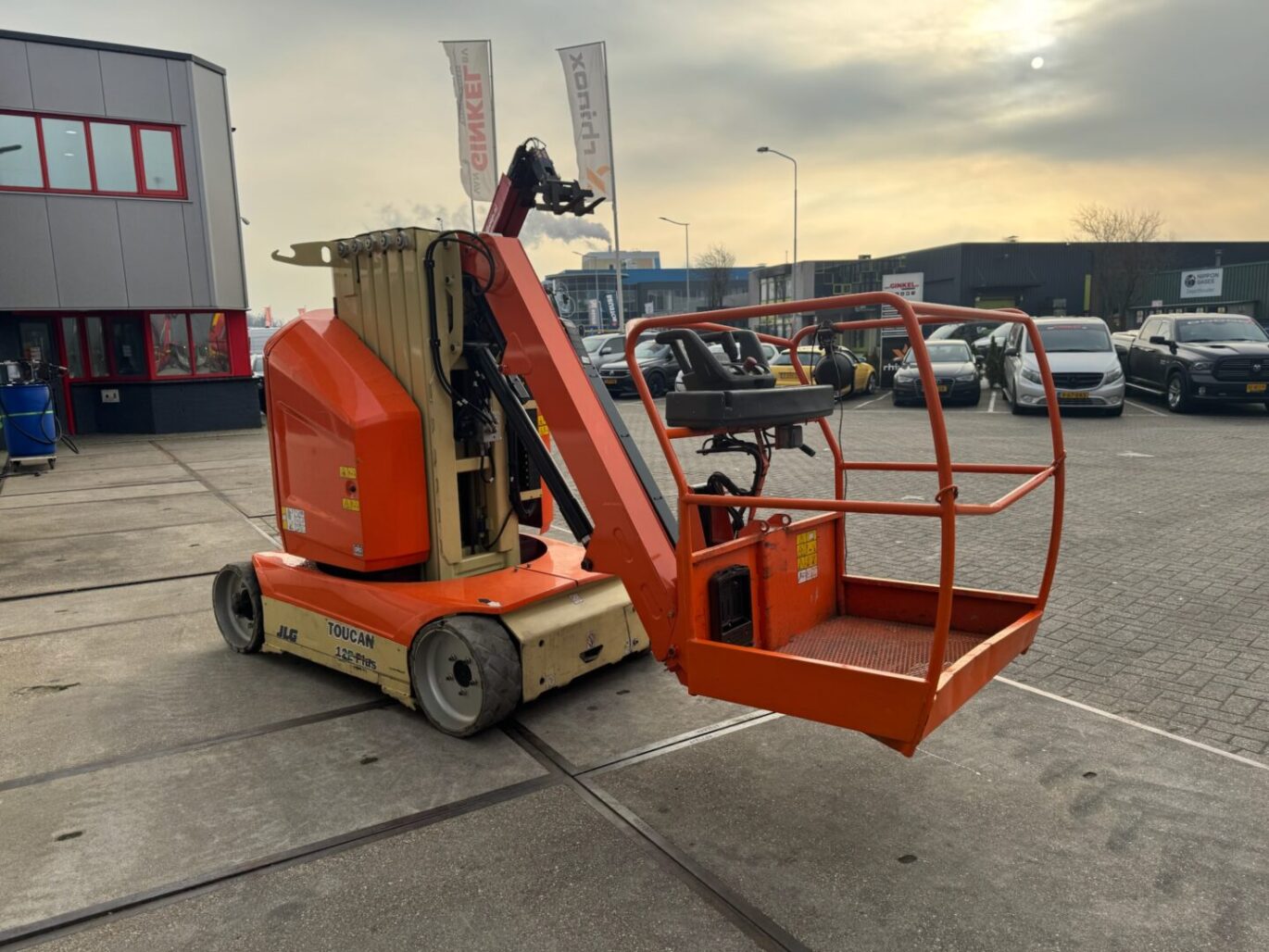 886D5210 6428 45B8 A3C4 EBCB298220C7